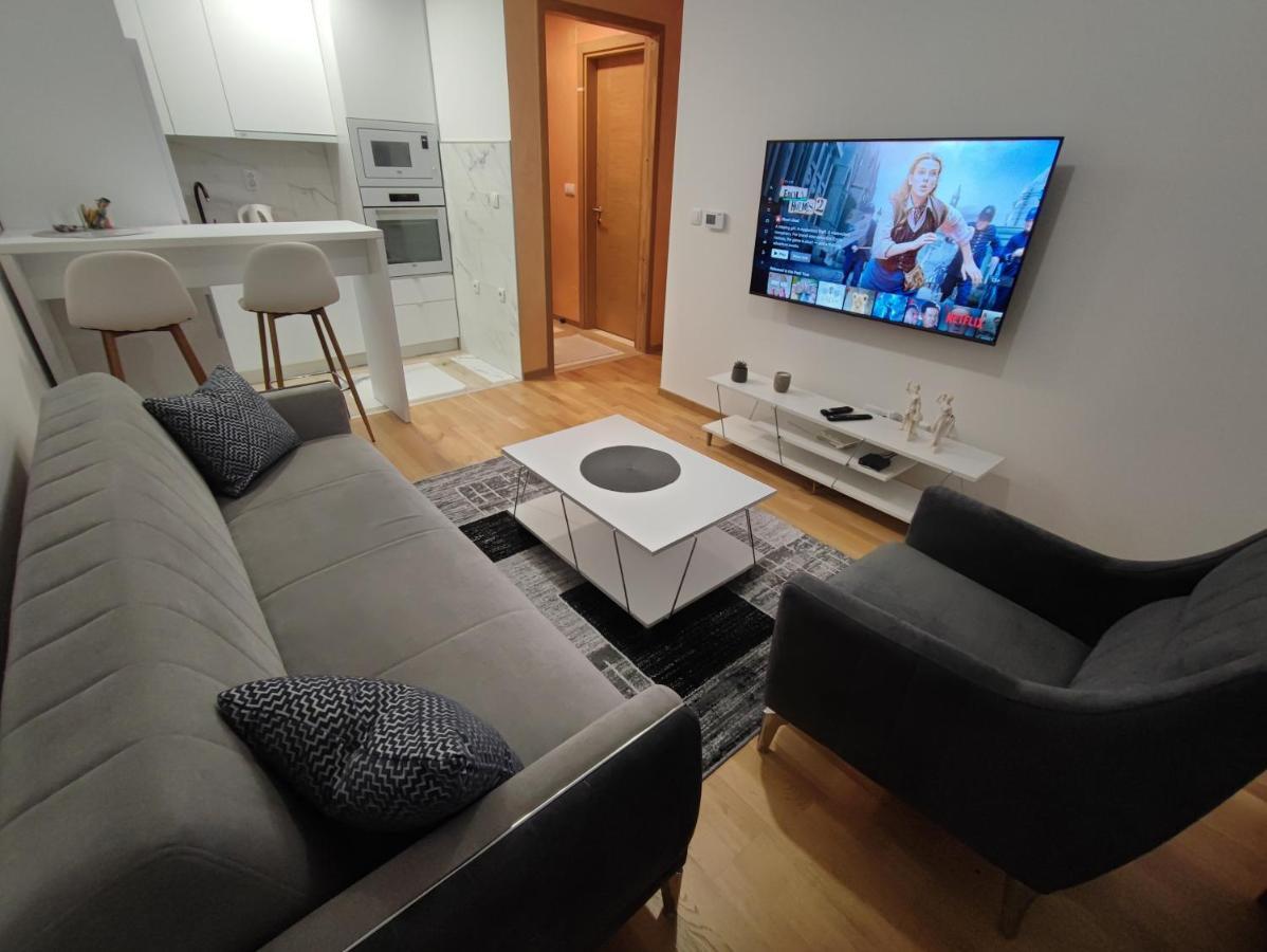 Apartament Teodora *